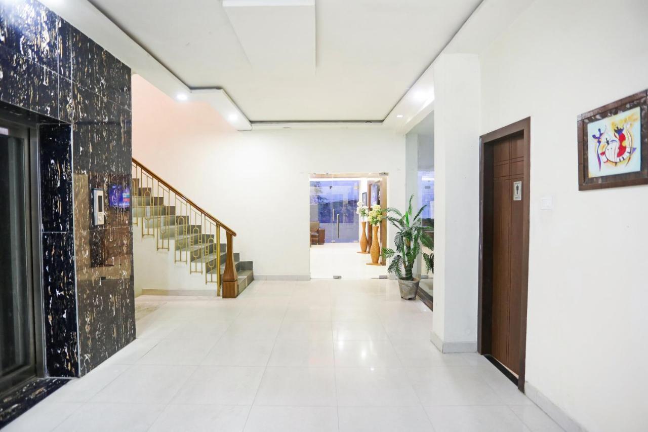 Hotel Zion Inn فاراناسي المظهر الخارجي الصورة