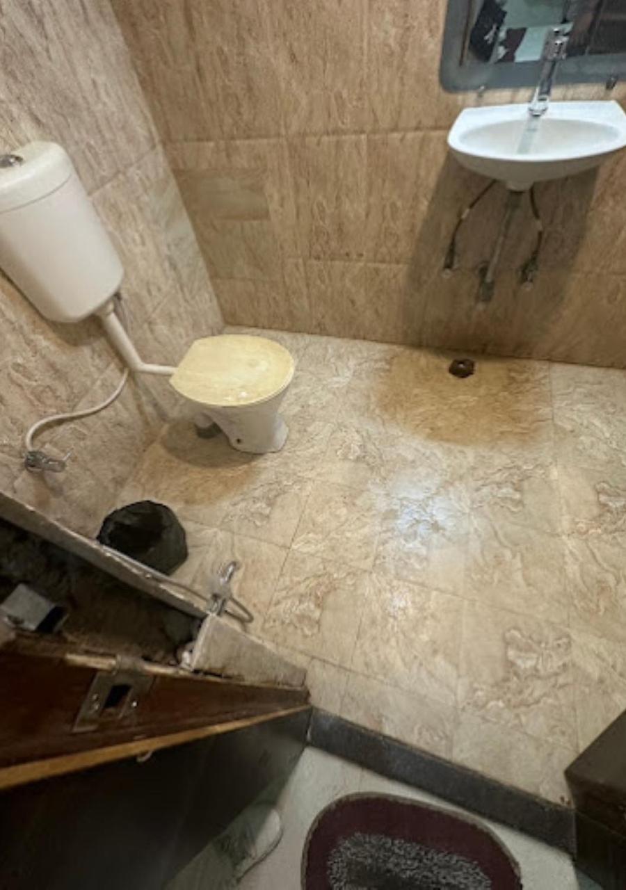 Hotel Zion Inn فاراناسي المظهر الخارجي الصورة
