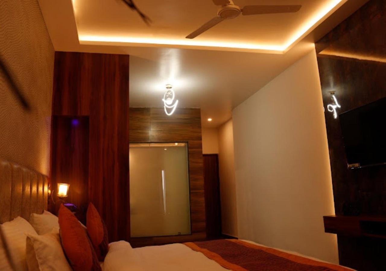 Hotel Zion Inn فاراناسي المظهر الخارجي الصورة